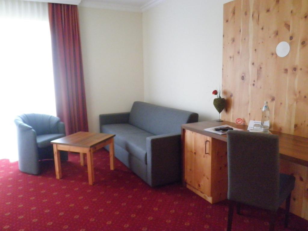Hotel Erlebniswelt Stocker Schladming Rum bild